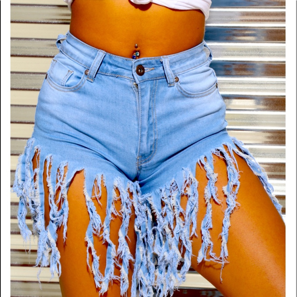 Fringed Jeans shorts
